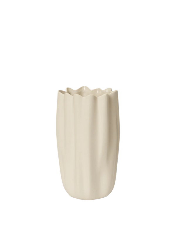 Nium Vase