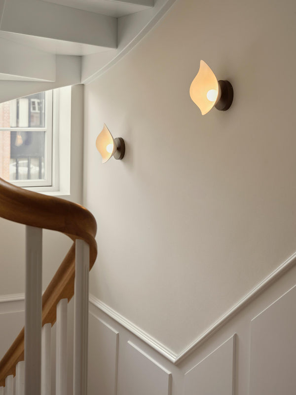Nuura Florii 1 Wall Dark Bronze - White