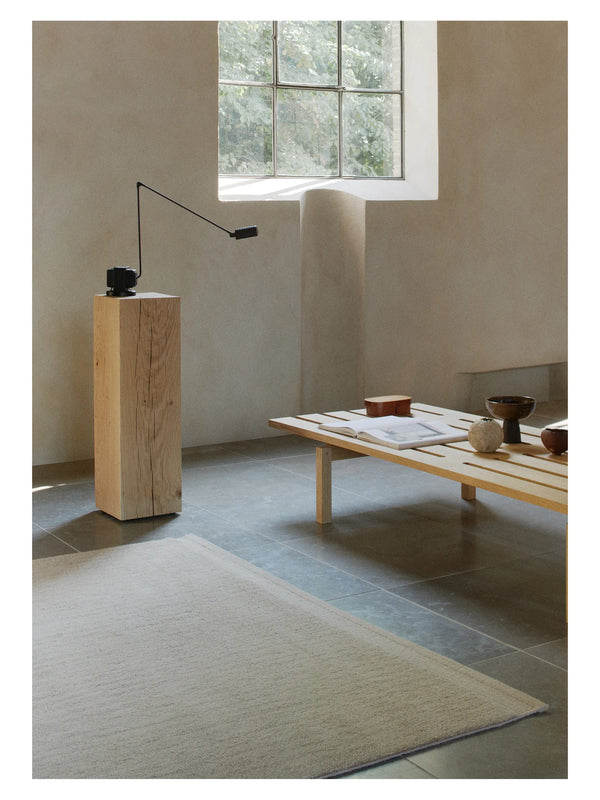 Linie Design Hushed Frame teppe