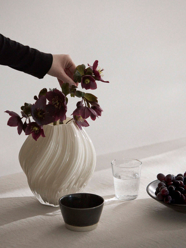 Tell Me More Noma Vase