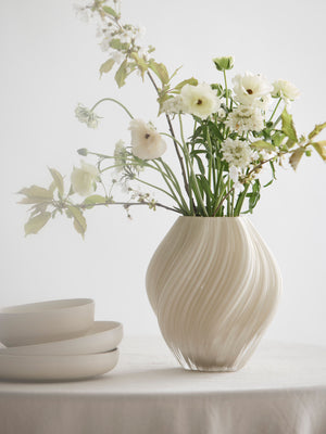 Tell Me More Noma Vase