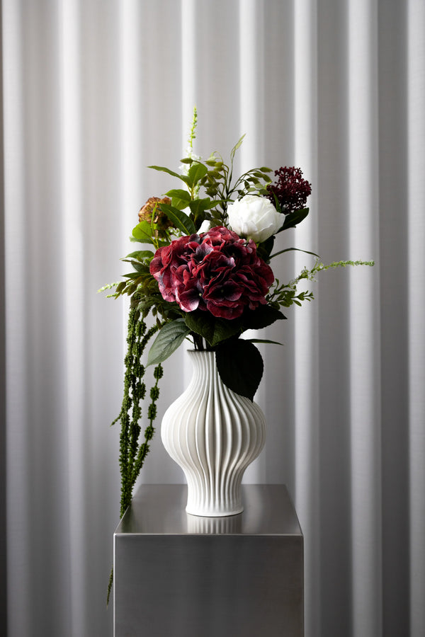 Bloom Objects Bordeaux Bloom Buket