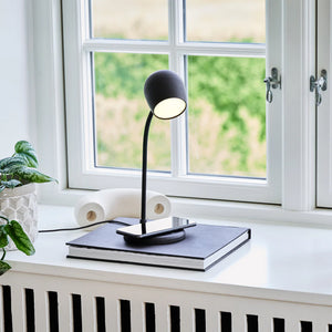 Ellie lampe m/høyttaler og lader