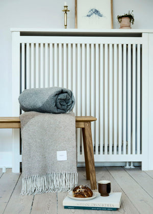 Compliments Waves Plaid 140x200 cm - Grey