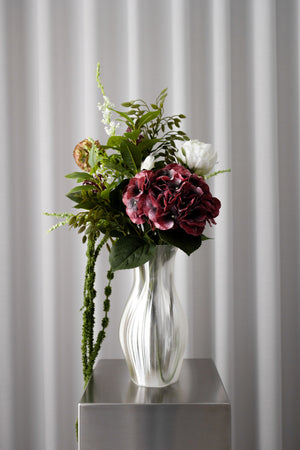 Bloom Objects Bordeaux Bloom Buket