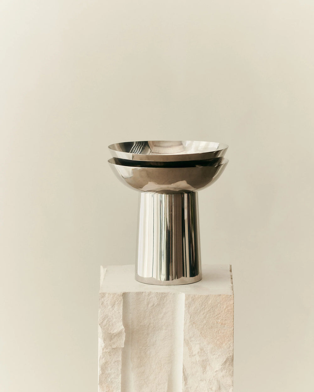 Louise Roe Fountain 02 Vase
