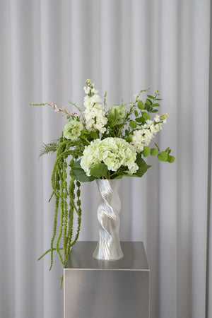 Bloom Objects Light Summer Bouquet