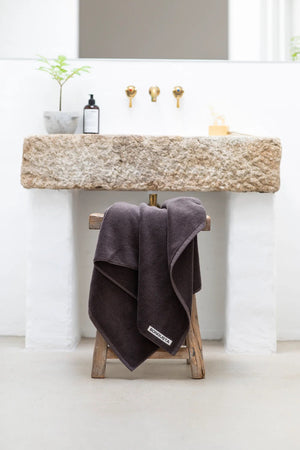 BONGUSTA Naram Bath Towel - Bade Håndkle, coffee