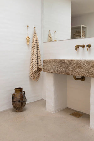 BONGUSTA Naram Bath Towel - Bade Håndkle, coffee