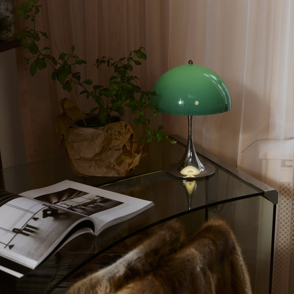 Panthella 250 Portable Lampe, opal hvit