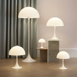 Panthella Gulvlampe, opal hvit