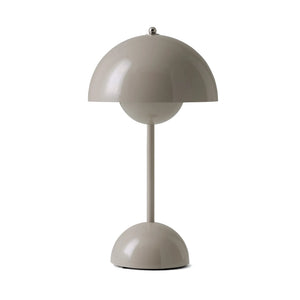 Flowerpot VP9 Oppladbar Bordlampe, zesty orange