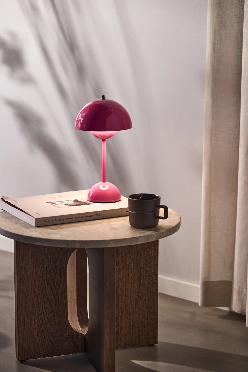 Flowerpot VP9 Oppladbar Bordlampe, tangy pink