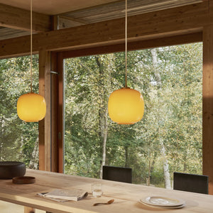 VL 45 Radiohus Pendel, amber 17.5cm