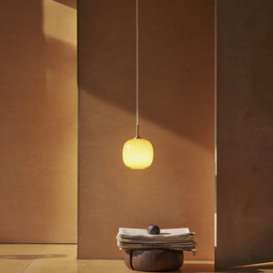 VL 45 Radiohus Pendel, amber 17.5cm