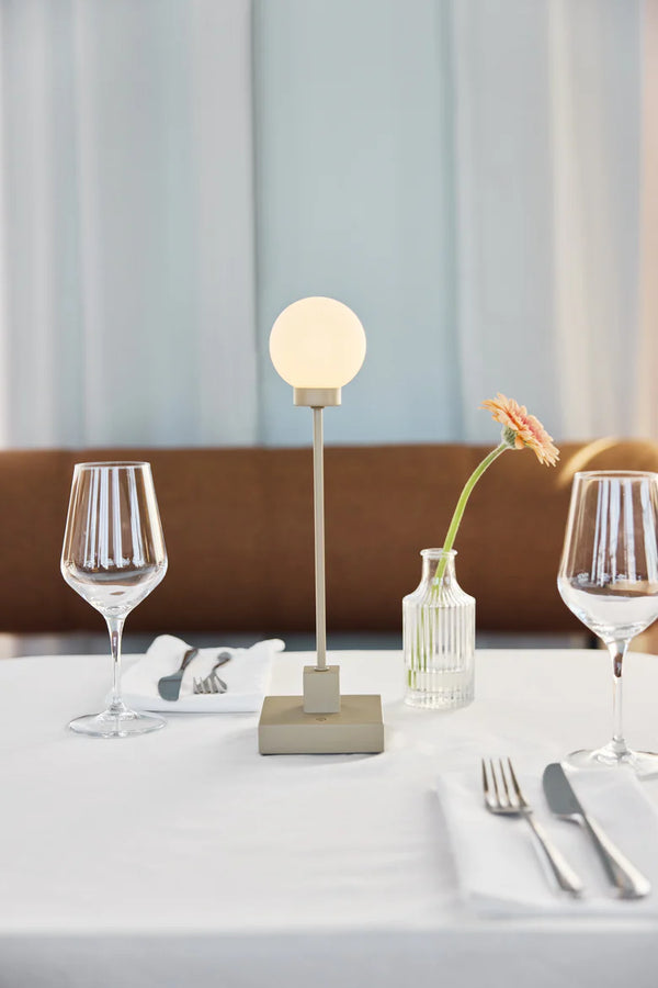 Snowball Portable Tabel Lamp - Grey Beige