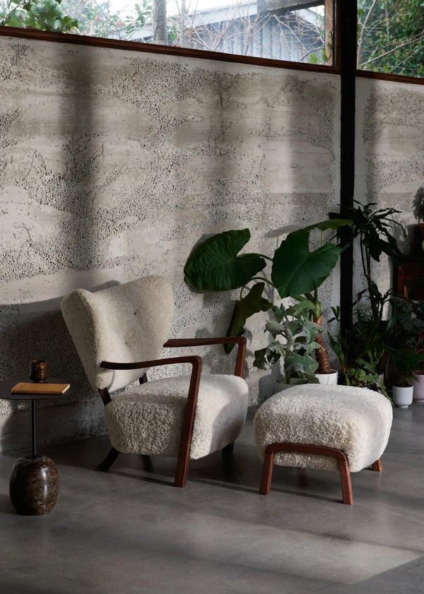&tradition Wulff ATD2 Lenestol med Puff Sheepskin Moonlight/Valnøtt