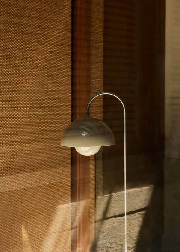 Flowerpot VP12 Gulvlampe, matt black